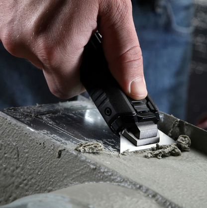 2 in 1 Scraper Utility Knife